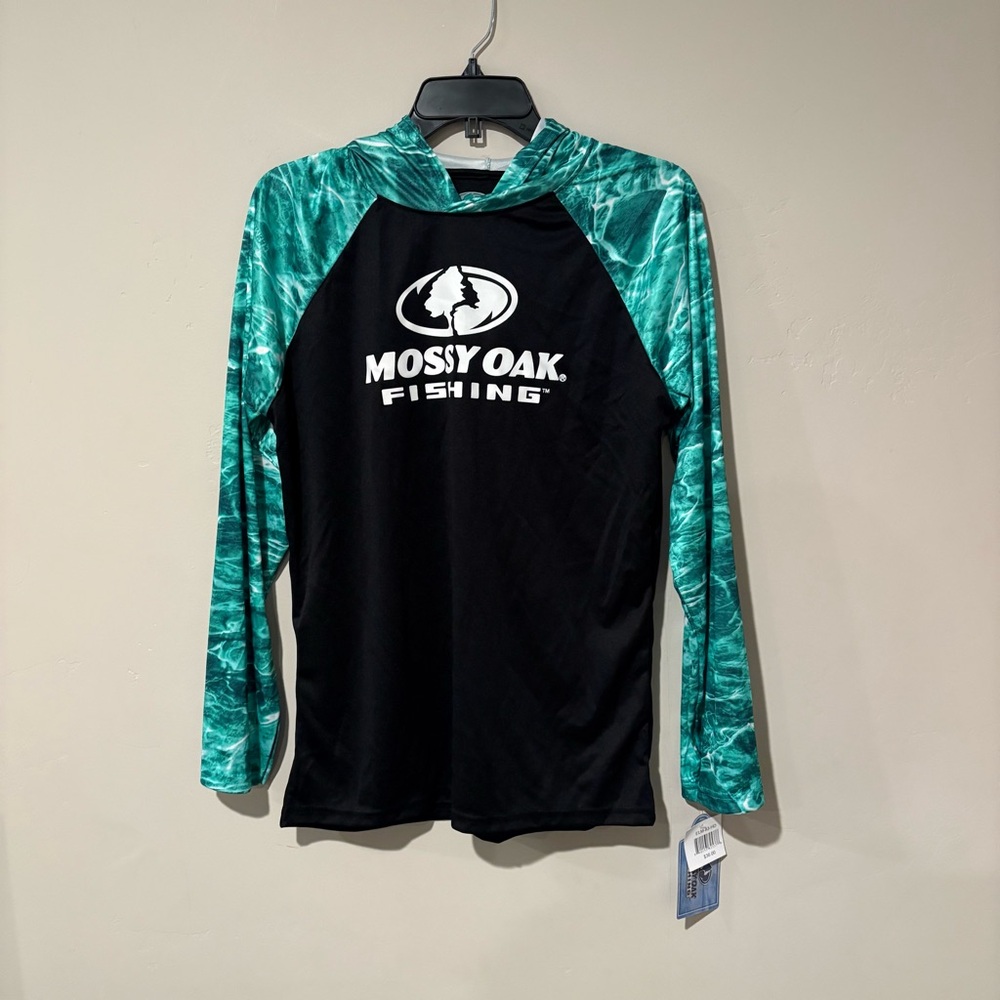 NWT Mossy Oak Fishing Long Sleeve Tee | Size: Various